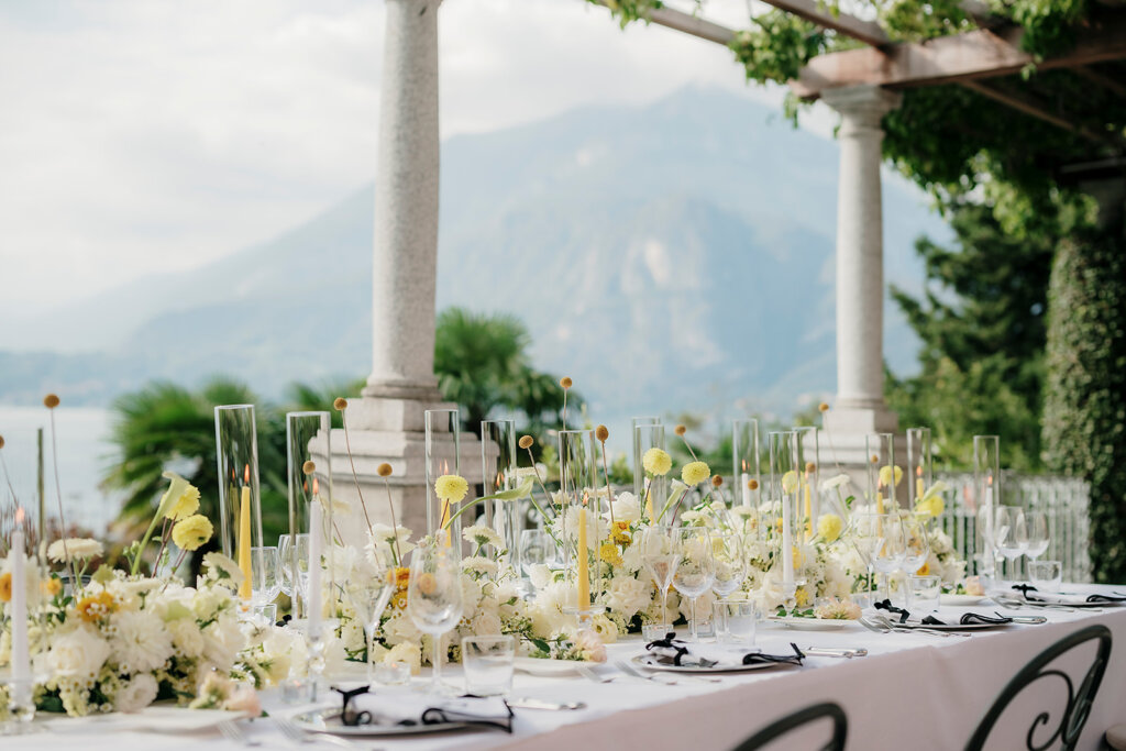 Villa Cipressi - Lake Como wedding planner table top with white and yellow flowers